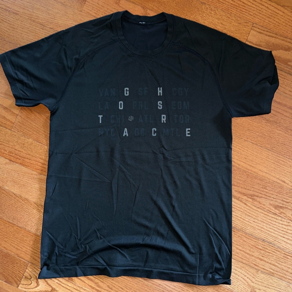 Lululemon Men's Ghost Race Metal Vent Tech Shirt Black Workout- Size M